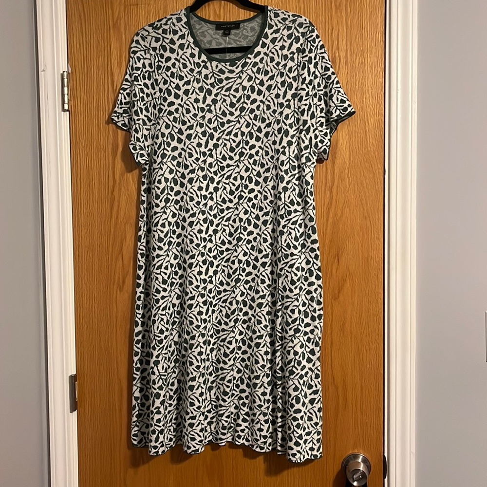Never worn a like knit dress